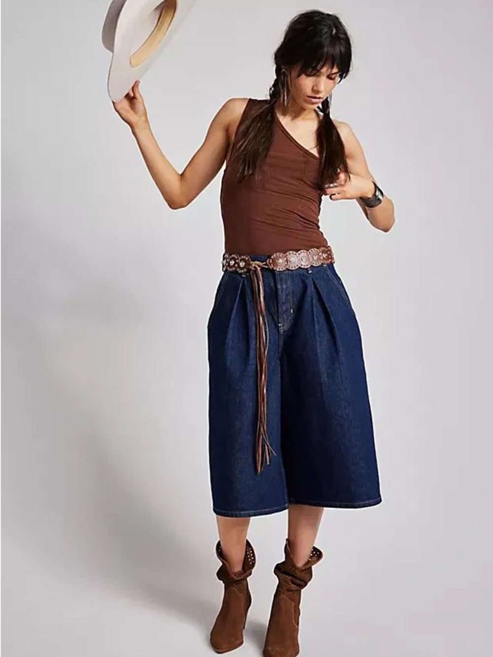 We The Free Antonia Crop Dark Denim Shorts CRVY
Baggy Jort Style NWT 32 - Picture 4 of 11